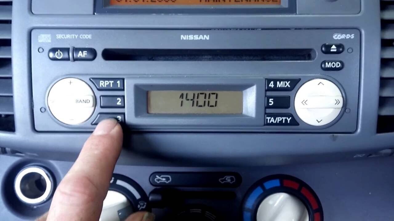 Nissan blaupunkt radio